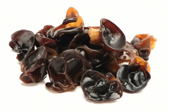 黑木耳每日食用量