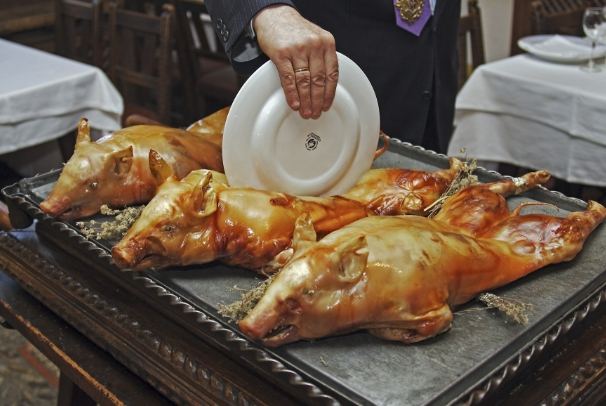 塞哥維亞烤乳豬 塞哥維亞烤乳豬