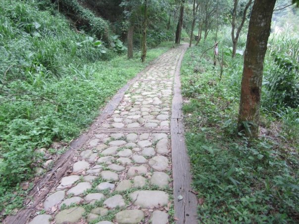 社頭清水岩 社頭清水岩