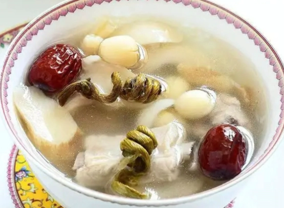 花旗參石斛麥冬無花果湯做法 花旗參石斛麥冬無花果湯做法