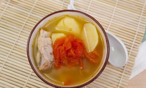 蕃茄薯仔湯做法 蕃茄薯仔湯做法