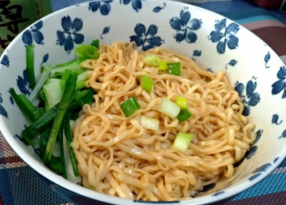 油蔥乾拌麵食譜 油蔥乾拌麵食譜