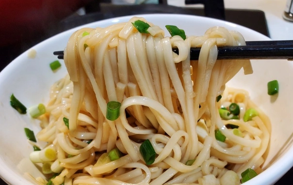 油蔥乾拌麵食譜 油蔥乾拌麵食譜