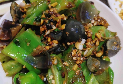 皮蛋可以炒什麼 皮蛋可以炒什麼