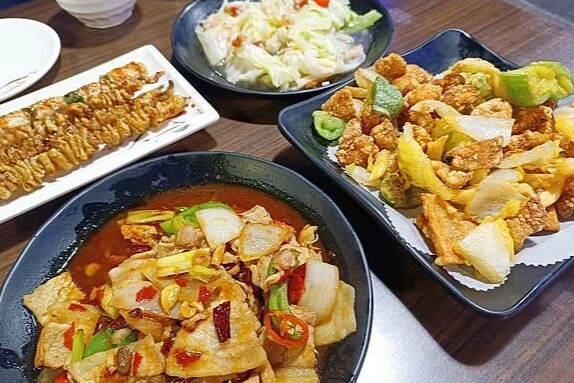 高雄熱炒店冷氣 高雄熱炒店冷氣