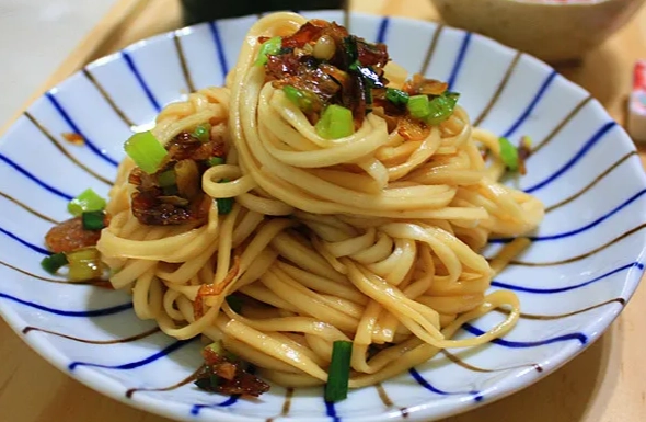 自製醬油乾麵 自製醬油乾麵