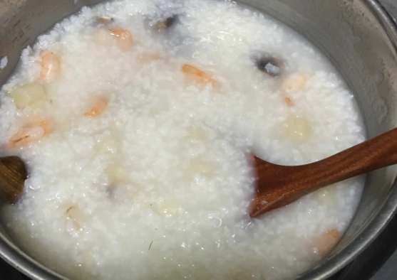生米煮粥技巧 生米煮粥技巧