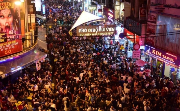胡志明市夜生活消費 胡志明市夜生活消費