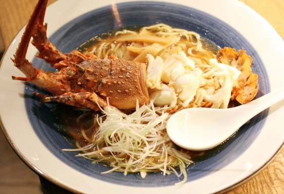 伊勢龍蝦拉麵 餐廳 伊勢龍蝦拉麵 餐廳