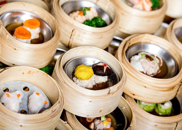 開車美食香港