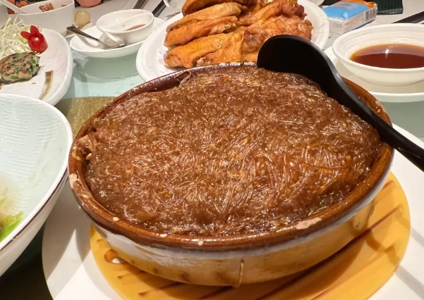 益新美食館 益新美食館