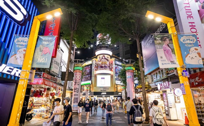 西門町晚上 西門町晚上