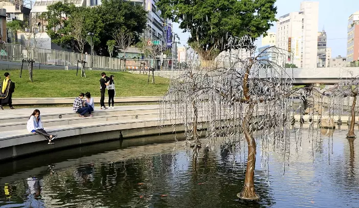 柳川藍帶水岸 柳川藍帶水岸