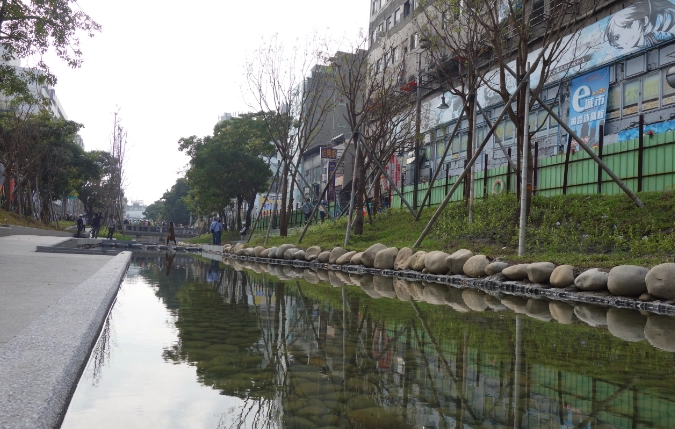 柳川親水公園