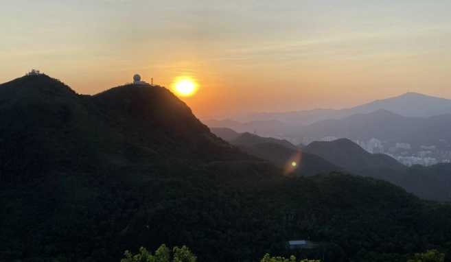 鑽石山景點 鑽石山景點