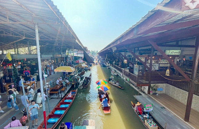 丹嫩莎朵水上市場一日遊 丹嫩莎朵水上市場一日遊
