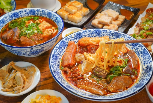 左營高鐵餐廳 左營高鐵餐廳