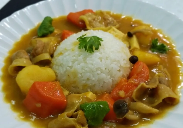 咖喱飯卡路里 咖喱飯卡路里