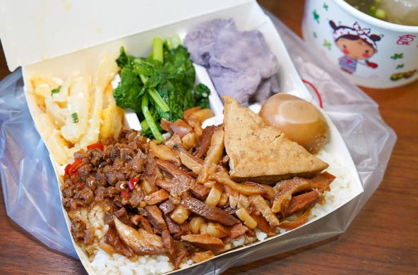 滷肉飯卡路里 滷肉飯卡路里