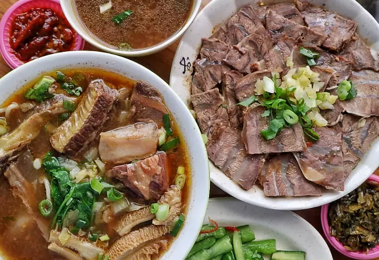 牛肉麵吃到飽 牛肉麵吃到飽