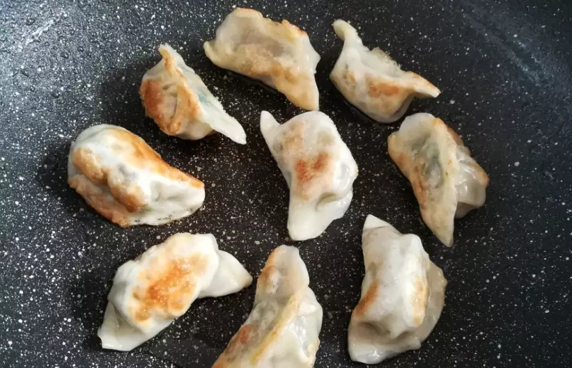 冷凍煎餃加熱 冷凍煎餃加熱