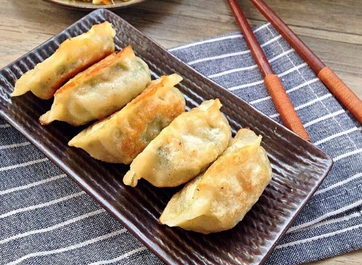 水饺煎制技巧 水饺煎制技巧