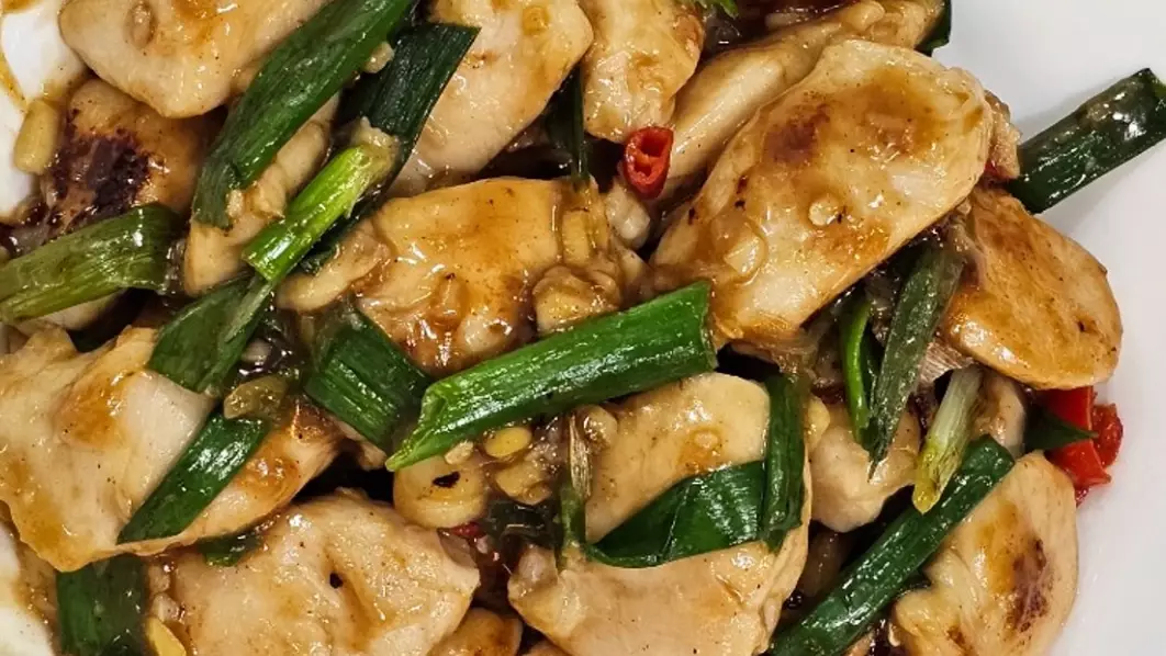 蔥爆雞丁食譜 蔥爆雞丁食譜
