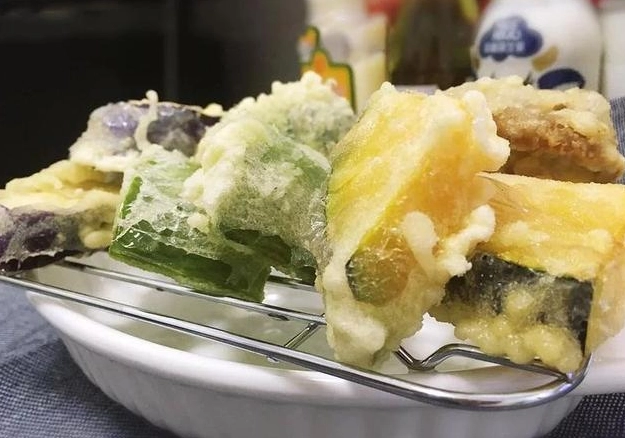 酥脆炸物