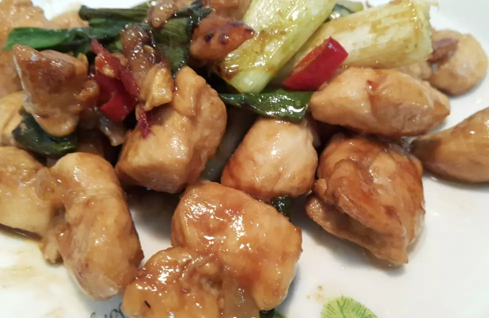 蔥爆雞丁食譜 蔥爆雞丁食譜