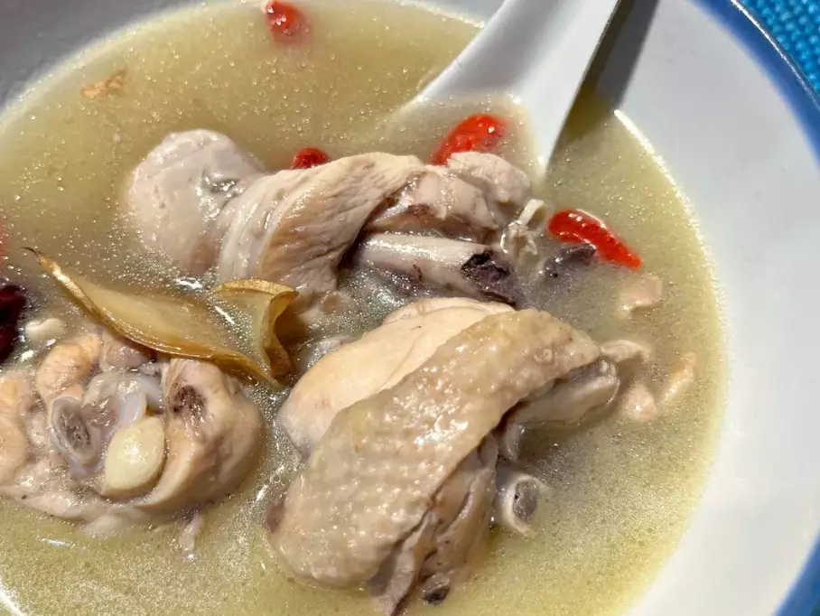 苦茶油雞湯食譜 苦茶油雞湯食譜