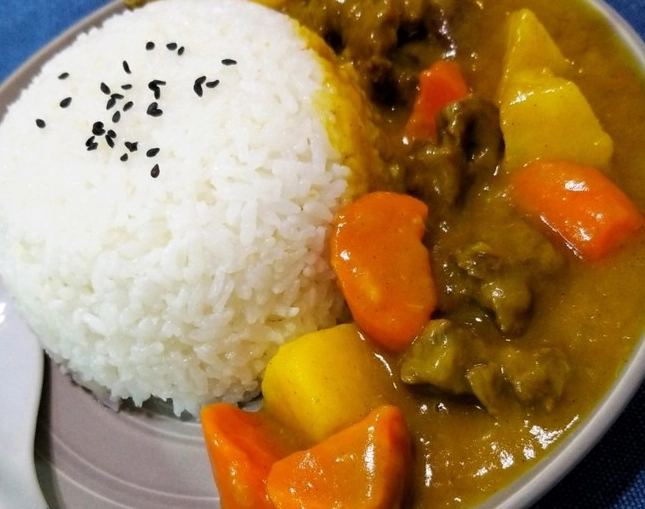 台北牛肉咖喱飯