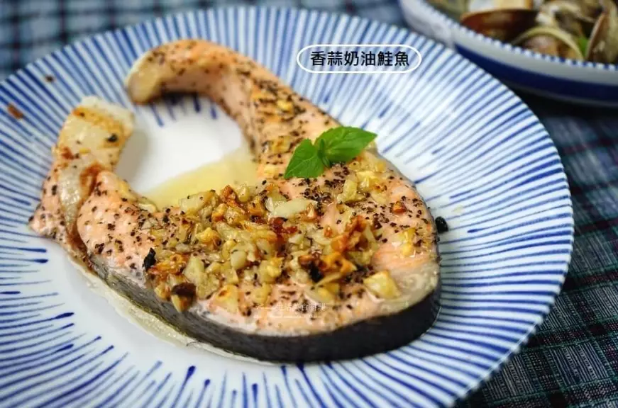 奶油金針菇鮭魚食譜 奶油金針菇鮭魚食譜