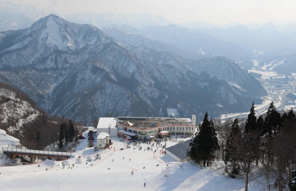 越後湯澤滑雪場價格 越後湯澤滑雪場價格