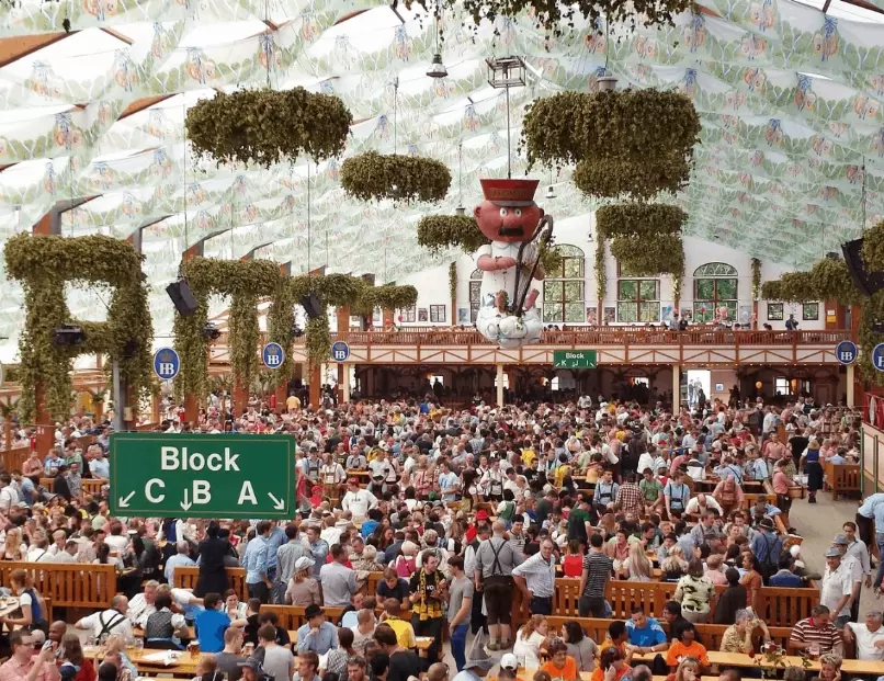 Oktoberfest 交通攻略 Oktoberfest 交通攻略