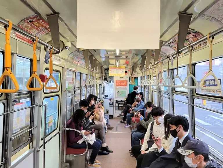 藻岩山纜車接駁車 藻岩山纜車接駁車