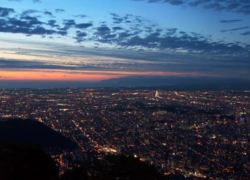 藻岩山夜景最佳時間 藻岩山夜景最佳時間