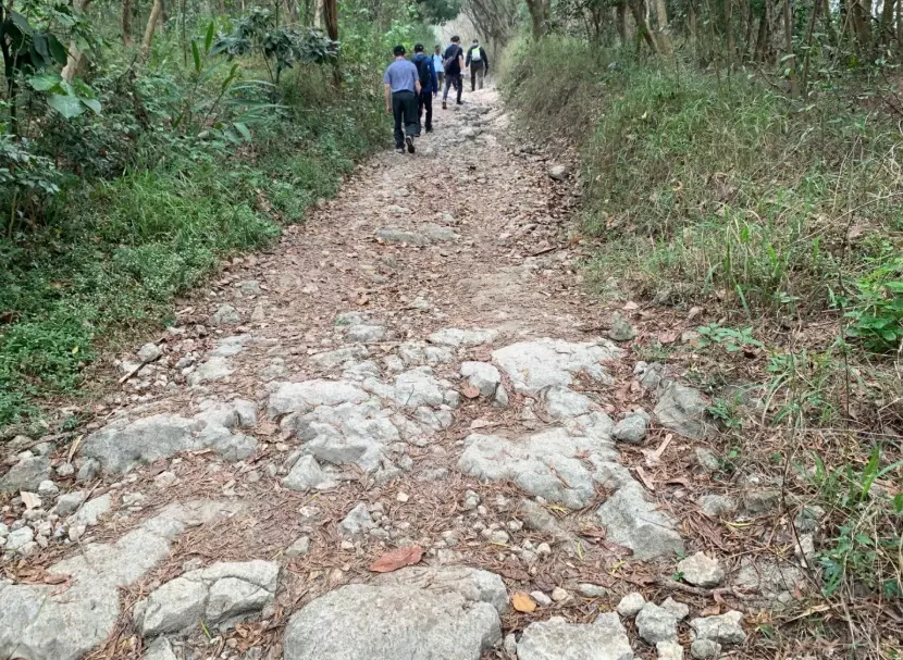 半屏山步道 半屏山步道