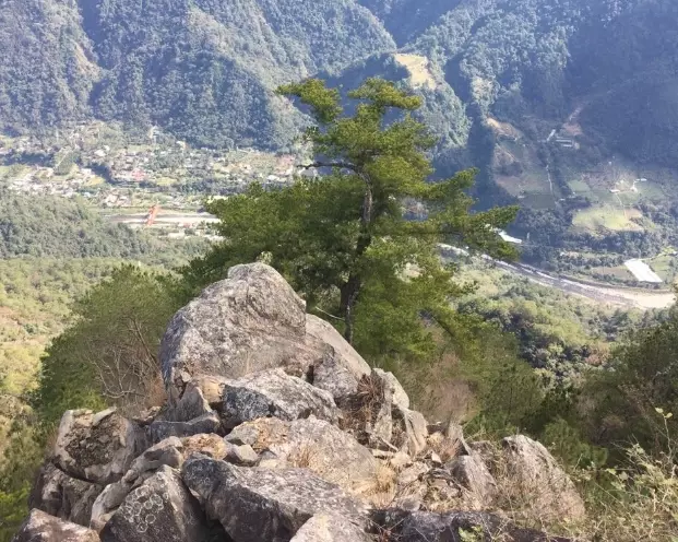 東卯山登山路線 東卯山登山路線