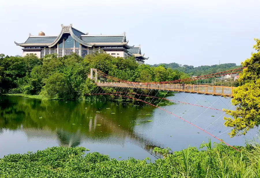 峨眉十二寮休閒農場 怎麼去