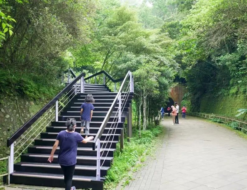 大溪公車 百吉林蔭步道