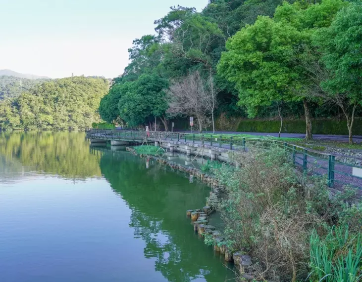 龍潭湖交通