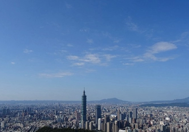南港山 交通