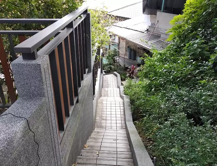 軍艦岩步道交通 軍艦岩步道交通