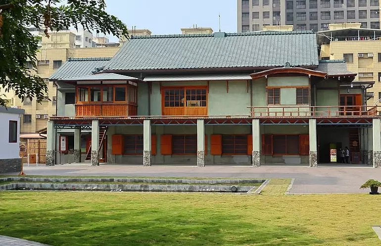 高雄景點 交通資訊 高雄景點 交通資訊