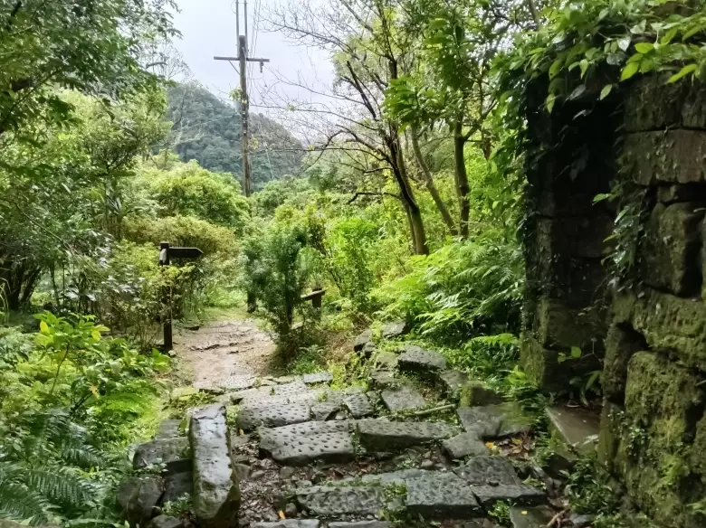 大小粗坑古道 交通 大小粗坑古道 交通