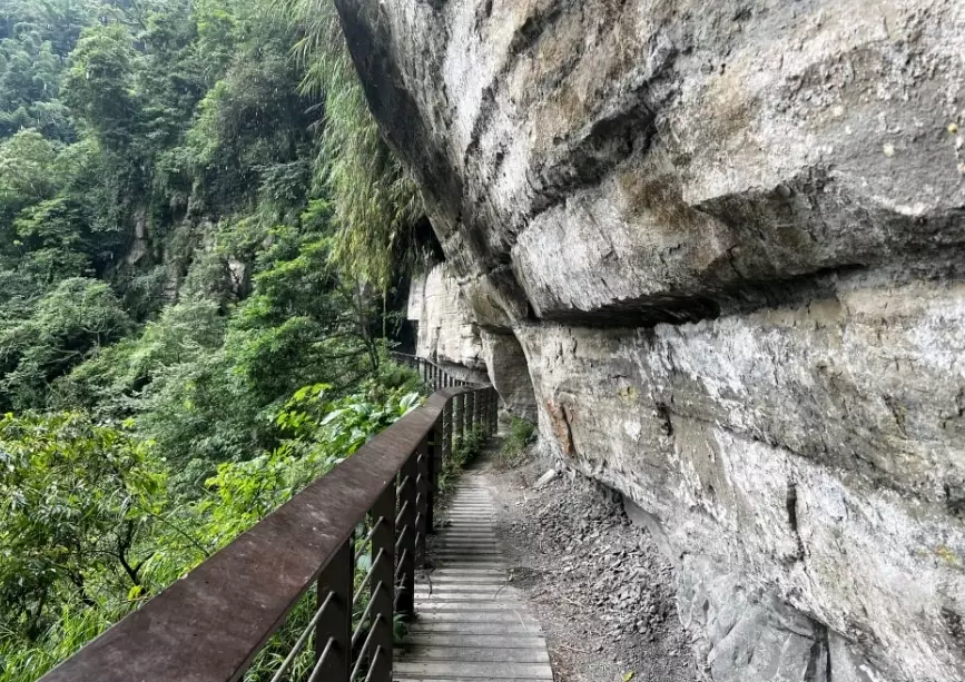 台灣秘境瀑布 台灣秘境瀑布