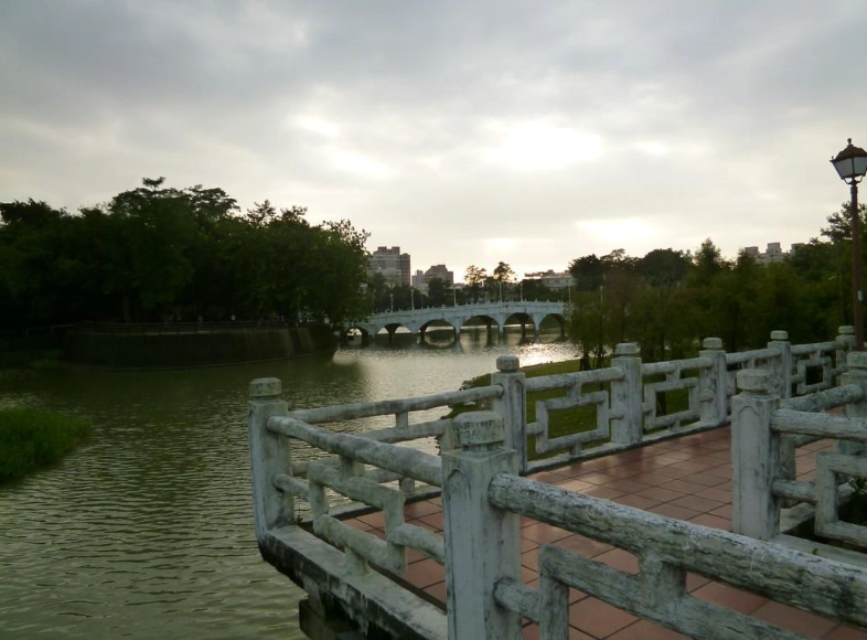 金獅湖風景區曲橋