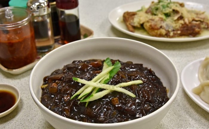 頂溪站美食 頂溪站美食