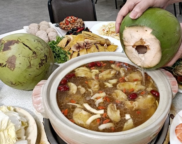 椰子雞 椰子雞