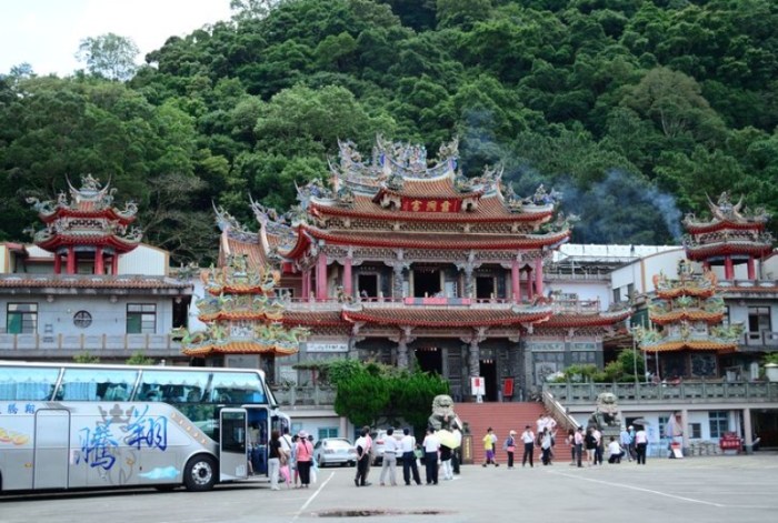 仙山靈洞宮